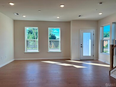 123 Lyla Ln, New Brunswick, NJ 08901 - photo 4