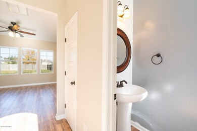 07_426BaldCypressLn7_mls