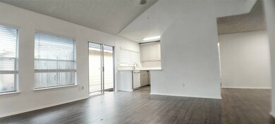 1912 Pine Dr, Rosenberg, TX 77471 - photo 6