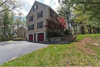 10 Shawnee Cir, Billerica, MA 01821 - photo 2