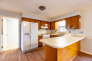 2317 Gail Ave, Albany, GA 31707 - photo 6