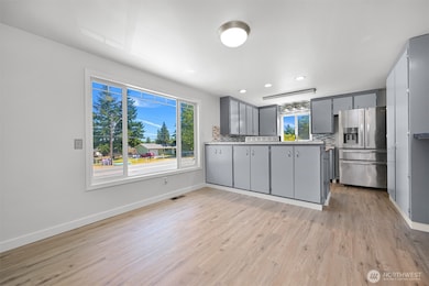 3204 D Ave, Anacortes, WA 98221 - photo 7