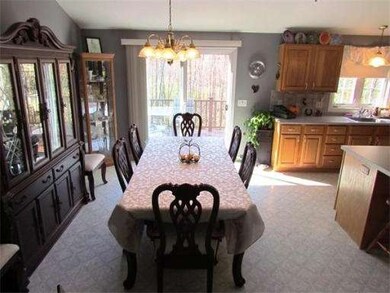 10 Arrowwood Dr, Shrewsbury, MA 01545 - photo 6