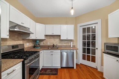 32-34 Ditson St unit 4, Dorchester, MA 02122 - photo 6