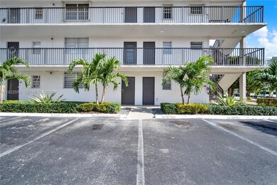 14195 SW 87th St unit B115, Miami, FL 33183 - photo 5