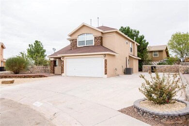 496 Horizon Heights Cir, Horizon City, TX 79928 - photo 3