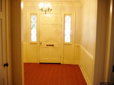 2627 S Chilton Ave, Tyler, TX 75701 - photo 2