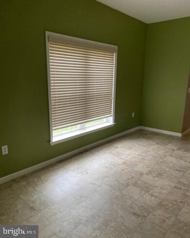 24 Barberry Ct, Newark, DE 19702 - photo 4