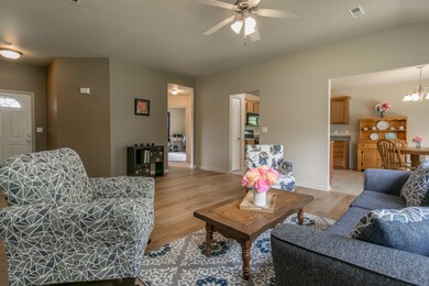 Living Room 4