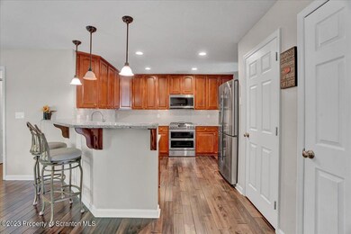 602 Pin Oak Place, Moscow, PA 18444 - photo 5