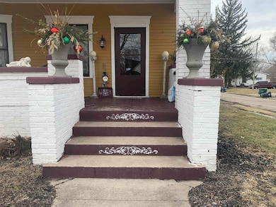 801 S Macedonia Ave, Muncie, IN 47302 - photo 5