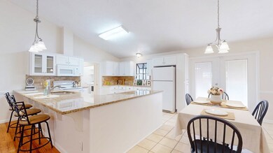 Open Kitchen-granite tops