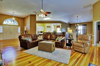 3267 John Bartram Open Plan 2