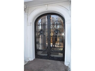 Exterior Front Front doors