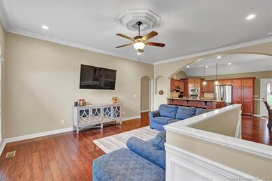 1015 Charlet Ridge Dr, Floyds Knobs, IN 47119 - photo 6