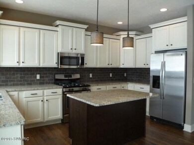 Kitchen full