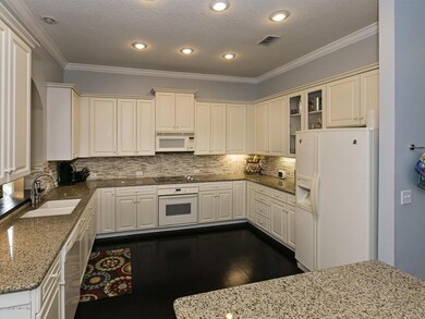 007_Kitchen