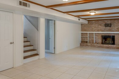 1314 E 9th St, Bonham, TX 75418 - photo 5