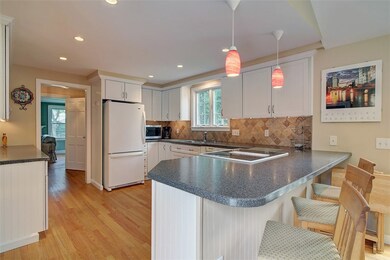 27 Salisbury Rd, Barrington, RI 02806 - photo 7