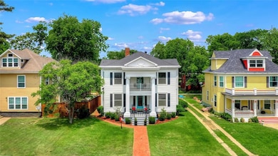 1215 W Gandy St, Denison, TX 75020 - photo 2