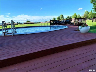 20 Eisenhower Dr, Jacksonville, IL 62650 - photo 5