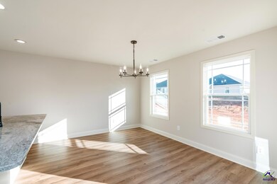 132 Red Tail Cir, Powersville, GA 31008 - photo 6