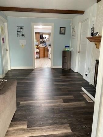 21 Michigan St, Indian Orchard, MA 01151 - photo 7