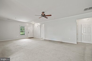 11104 Williamsburg Ct, Fredericksburg, VA 22407 - photo 6