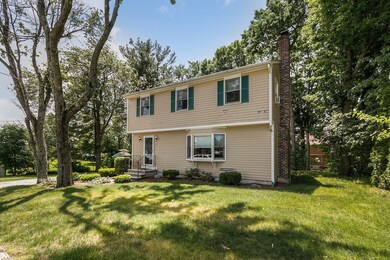 8 Benefit St, Methuen, MA 01844 - photo 4