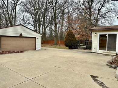 9746 Ketterman Rd, Galion, OH 44833 - photo 4