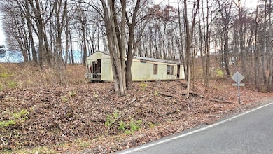 3307 Potts Hill Rd, Bainbridge, OH 45612 - photo 5