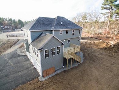 11 Savannah Dr, Pelham, NH 03076 - photo 2