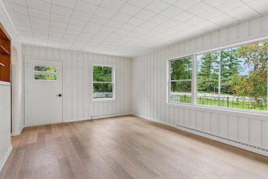 8757 75th Street North - Spacecrafting - 0007.jpg