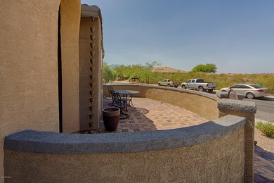 002_Front Patio