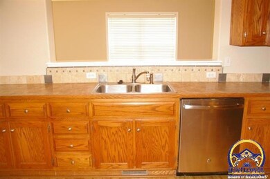 3611 Gunnison Dr, Lawrence, KS 66049 - photo 7