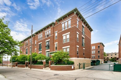 121 E Noble St_MLS_01
