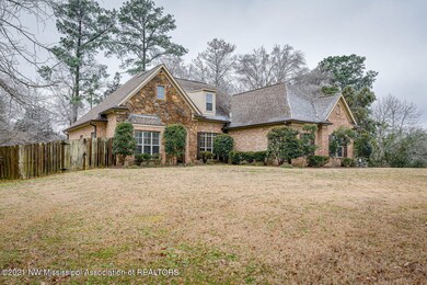 213838-4-snapsold-screen-14897-fairview-