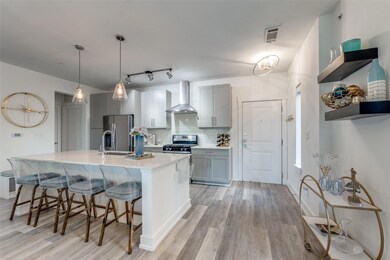 5714 Mccommas Blvd unit 201, Dallas, TX 75206 - photo 7