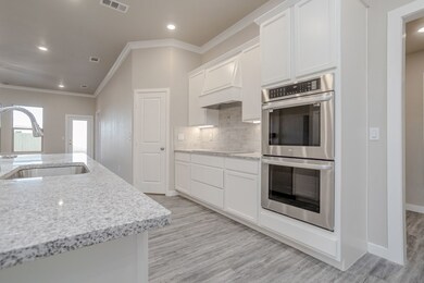 9015 Spirit Ave, Odessa, TX 79765 - photo 6