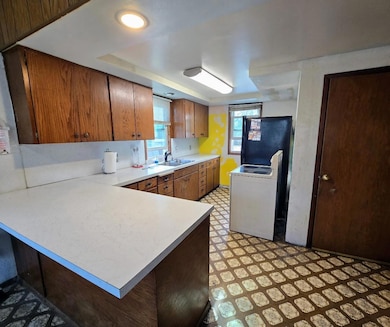 109 5th Ave SE, Pipestone, MN 56164 - photo 3