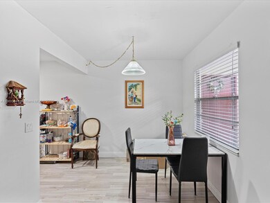 13250 SW 7th Ct unit 317L, Pembroke Pines, FL 33027 - photo 7