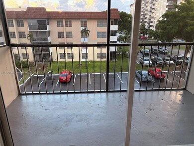 4172 Inverrary Dr unit 408, Lauderhill, FL 33319 - photo 6