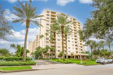 Gables Waterway Towers unit 1015, Coral Gables, FL 33133 - photo 2