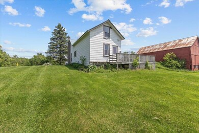 57 Pearl St, Grand Isle, VT 05458 - photo 4