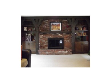 10425 Oakmont St, Lenexa, KS 66215 - photo 7