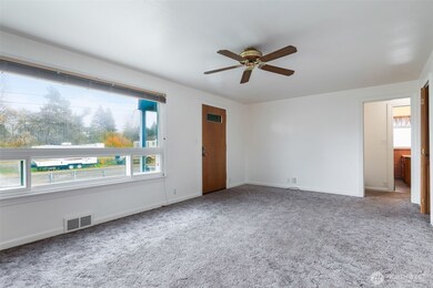 12207 14th Ave S, Seattle, WA 98168 - photo 7