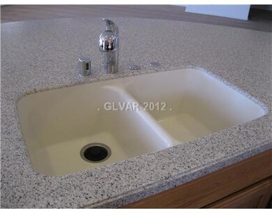 Kitchen. Corian Countertops with undermount sink i
