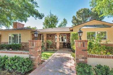 325 W Gardenia Dr Phoenix AZ 04