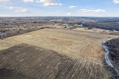 Located in Medina on Chippewa Road, Delano School District and a minute to Loretto.