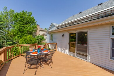 3551 Lakeview Dr, Algonquin, IL 60102 - photo 7